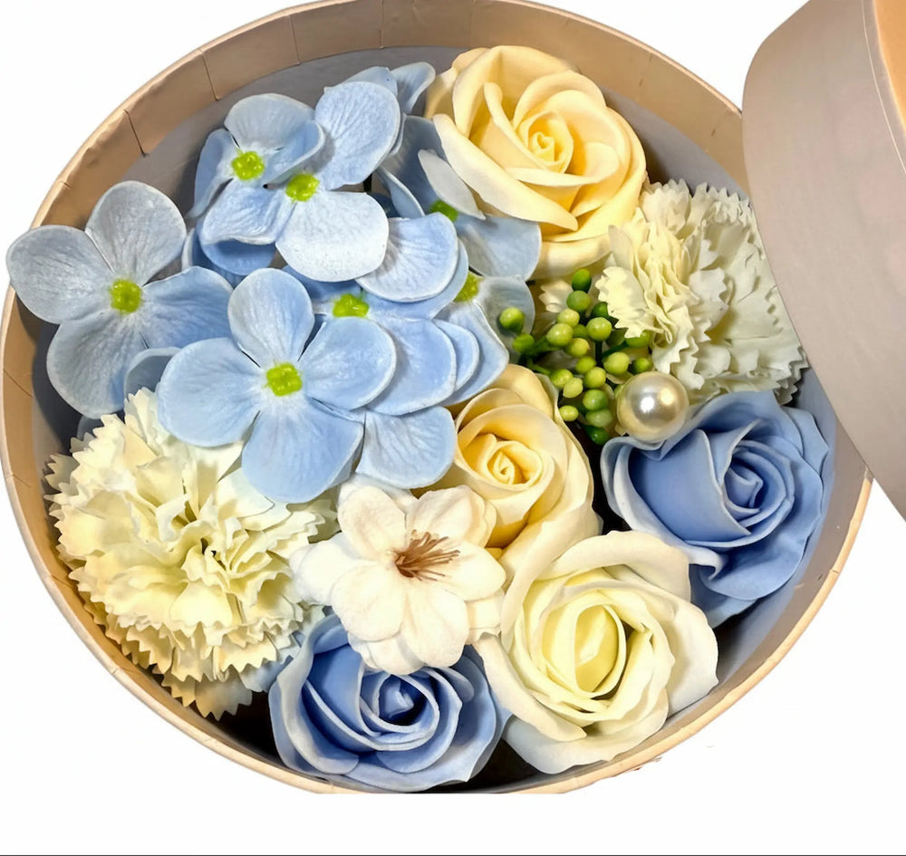 Floral rose petal soap set in decorative flower box