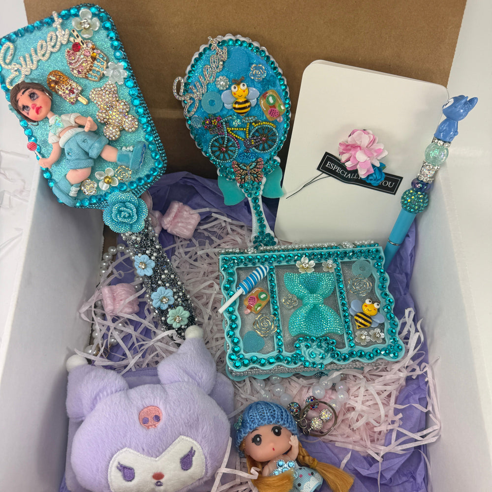 Birthday Gift Box for Teen Girls with Kawaii Accessories, Jewelry Chest & Decorated Hair Brush