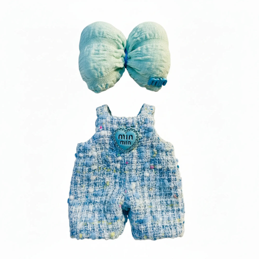 blue overalls with a matching hair bow  for 17cm dolls