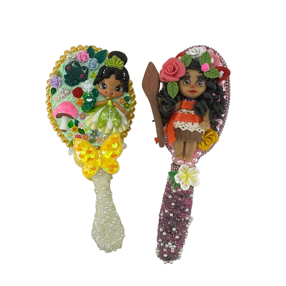 decoden mini hand mirror with clay doll surrounded by tiny mushrooms, pink frogs and flowers